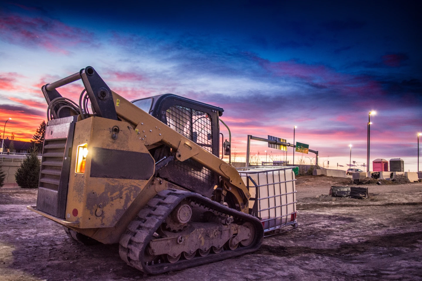 ausdig-skid-steer-banner